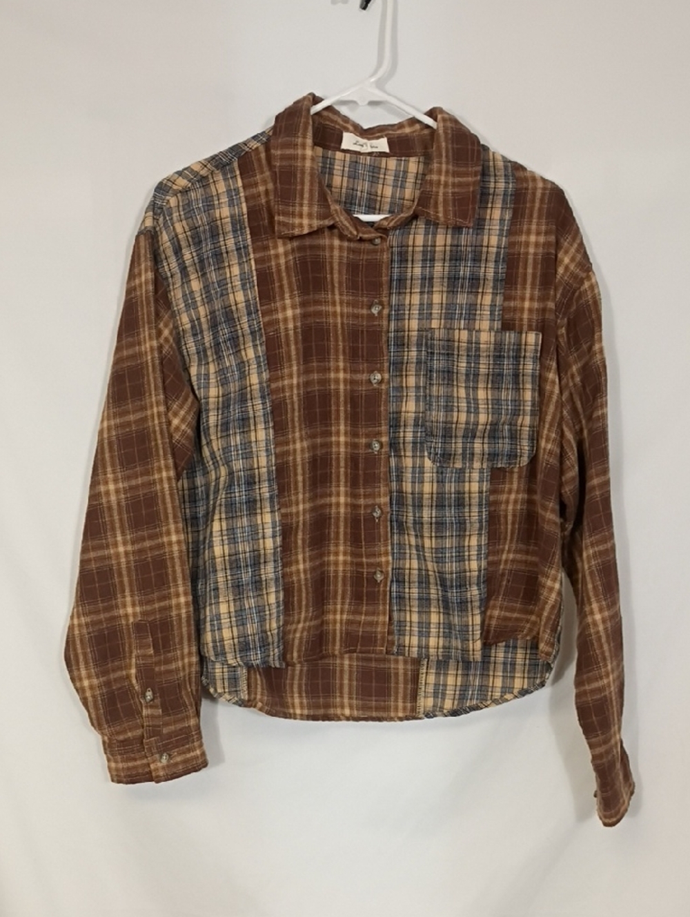 EUC Love Notes Brown and Navy Plaid Shirt Women's Size Large Winter